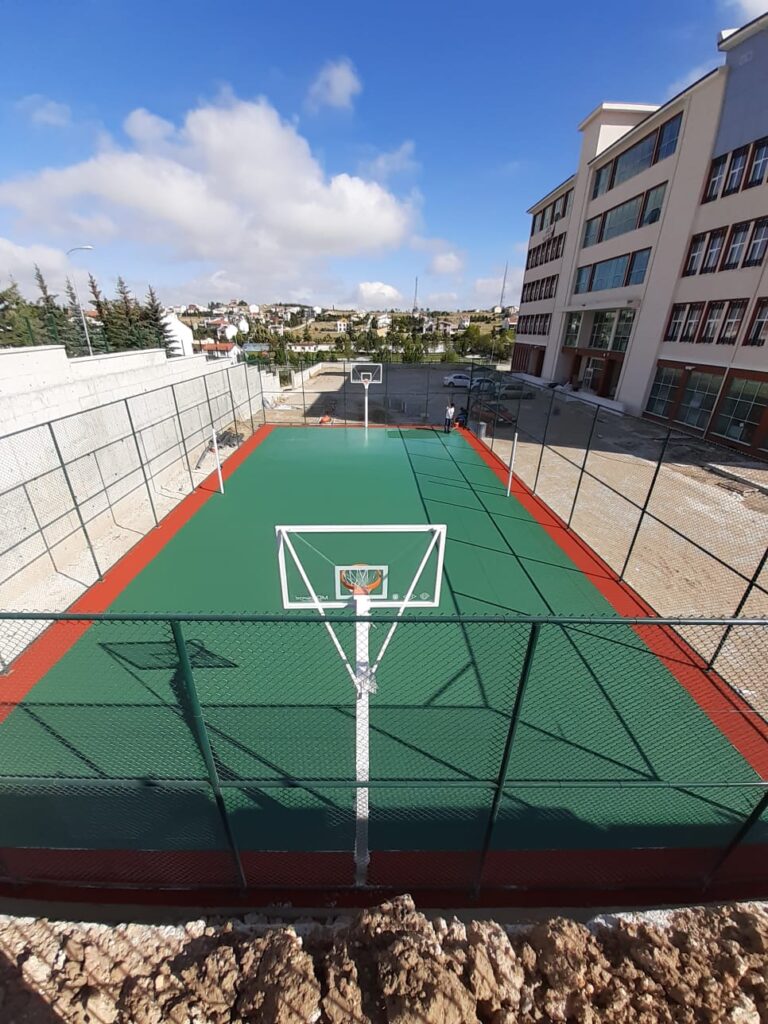 Akrilik zemin kaplama basketbol sahası  yapımı ara kat boya uygulaması Çakır Spor Hayata Spor Kat İyi Sporlar 